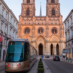 French ambition contrasts with UK
